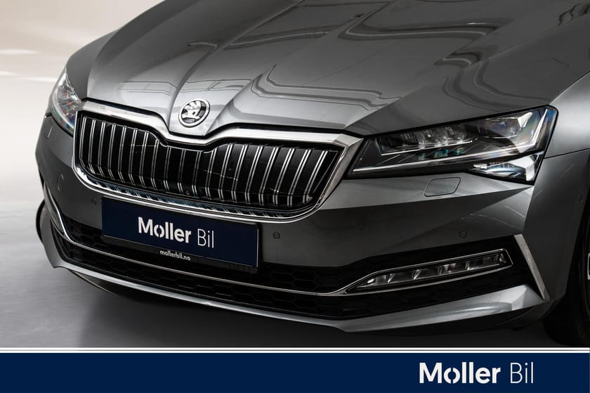 Bilde 2 av Škoda Superb iV Combi