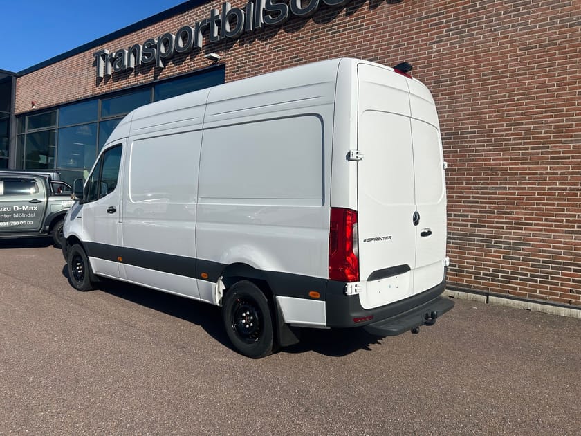 Bild 2 av Mercedes-Benz eSprinter 414 81 kWh