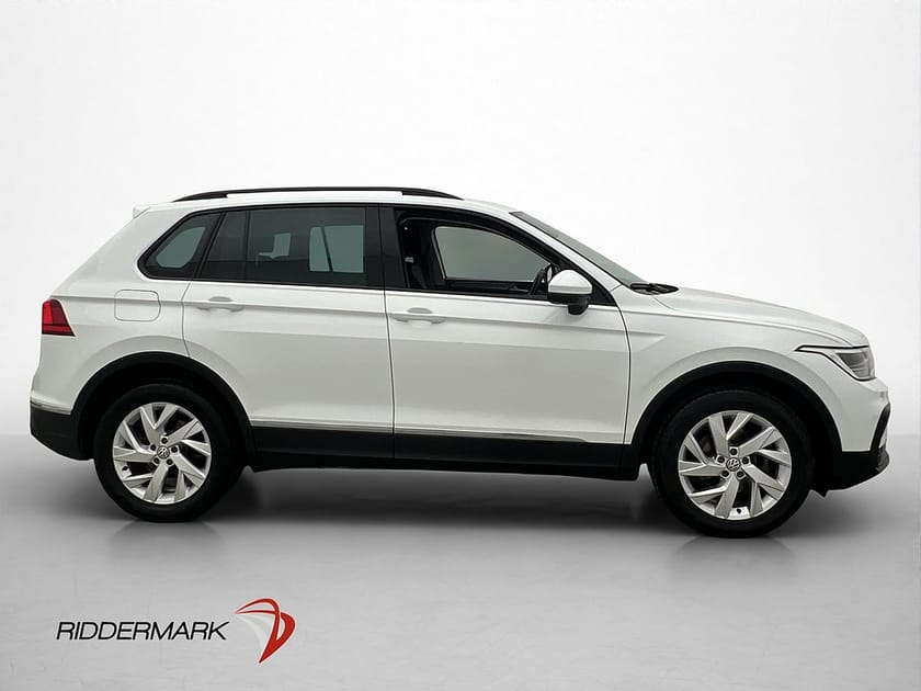 Bild 4 av Volkswagen Tiguan 1.5 TSI 150hk Värmare Drag Kamera Cockpit