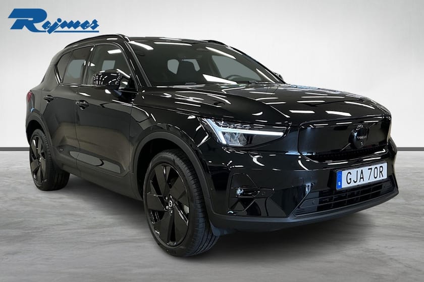 Bild 1 av Volvo EX40 Single Motor Extended Range M R Ultra Black Edt