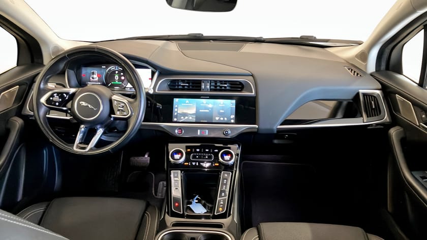 Bild 4 av Jaguar I-Pace EV320 / Dragkrok / Luftfjädring