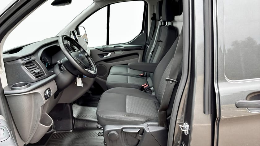 Bild 3 av Ford Transit Custom 340 | Bra skick med låga mil!
