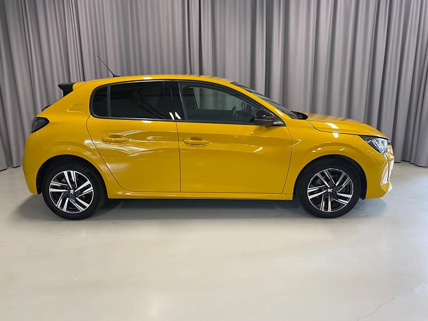 Bild 3 av Peugeot 208 Allure 100hk Automat. CarPlay, Backkamera