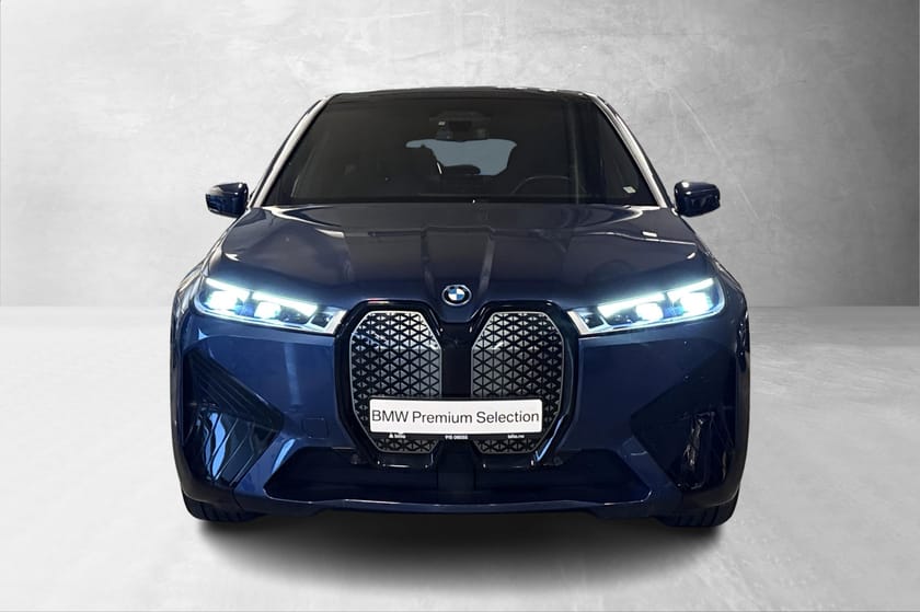 Bilde 4 av BMW iX xDrive40 FullyCharged Panorama, SportsPakke. Krok