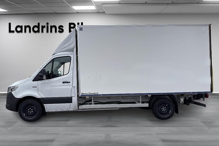 Bild 4 av Mercedes-Benz eSprinter 420 Chassi 81 kWh Volymskåp omgående leverans