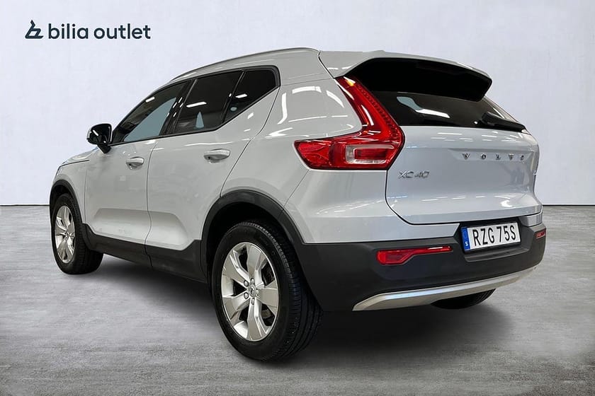 Bild 5 av Volvo XC40 B4 Momentum Advanced 197hk Kamera Navi Carplay