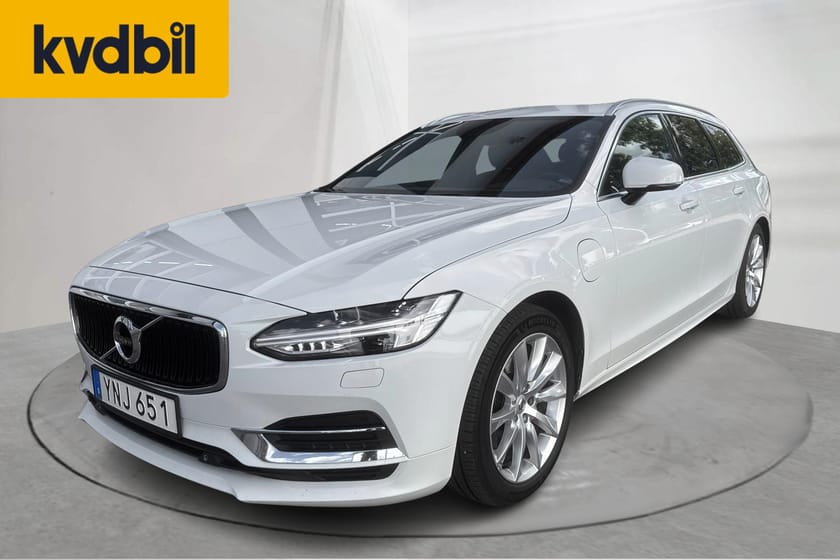 Bild 1 av Volvo V90 T8 AWD Twin Engine  Momentum Pro Edition