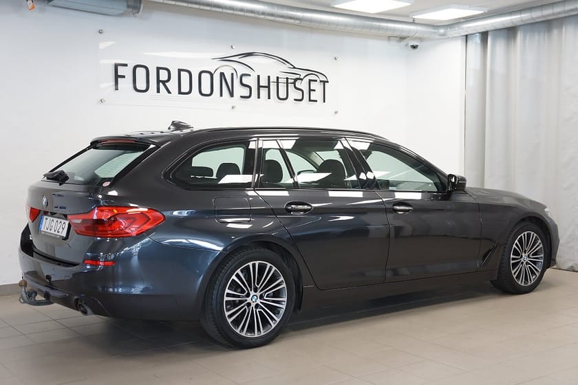 Bild 4 av BMW 520i Touring 184HK Steptronic SPORT LINE | VÄRMARE | SKINN