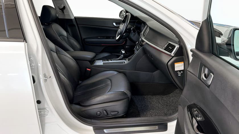 Bild 3 av Kia Optima Sport Wagon Plug-in Hybrid