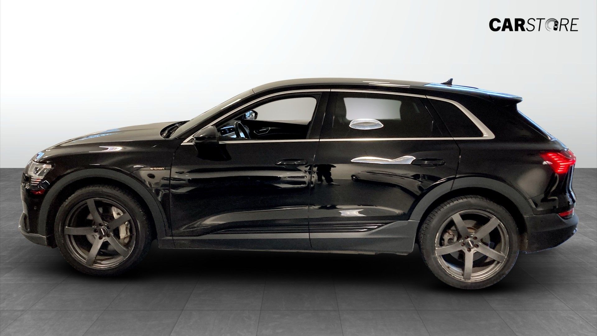 Audi e-tron 50 QUATTRO 313HK DRAG 2020, bild 6/10