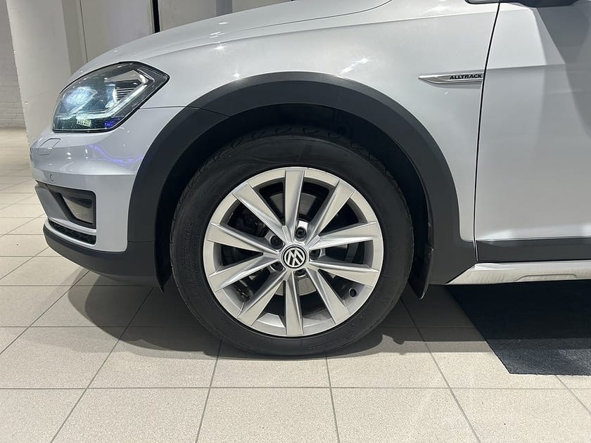 Bild 5 av Volkswagen Golf Alltrack 1.8 TSI 180hk Drag Värmare