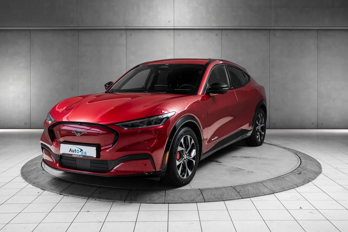 Ford Mustang Mach-E Long Range 2023