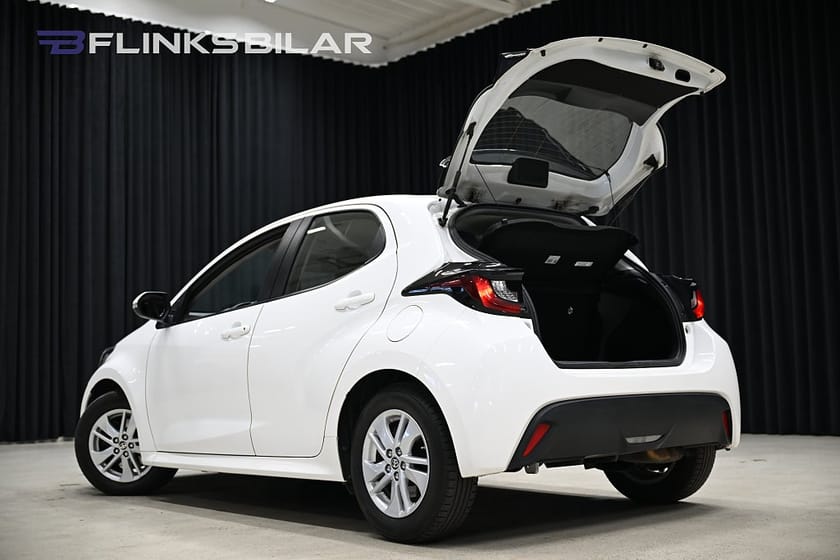 Bild 4 av Toyota Yaris Hybrid CVT Active 1 Brukare Backkamera 116hk