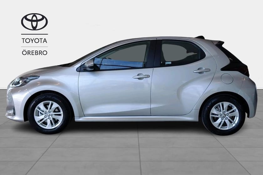 Bild 2 av Toyota Yaris Hybrid 115 Active Komfortpaket P-sensorer V-hjul