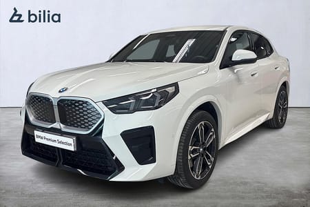 BMW iX2 xDrive30 xDrive 30 M-Sport | Aktiv farth. | Drag | Tonade rutor