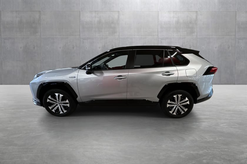 Bilde 2 av Toyota RAV4 Plug-in Hybrid 2.5 Bensin PH Automat AWD-i Executive Bitone