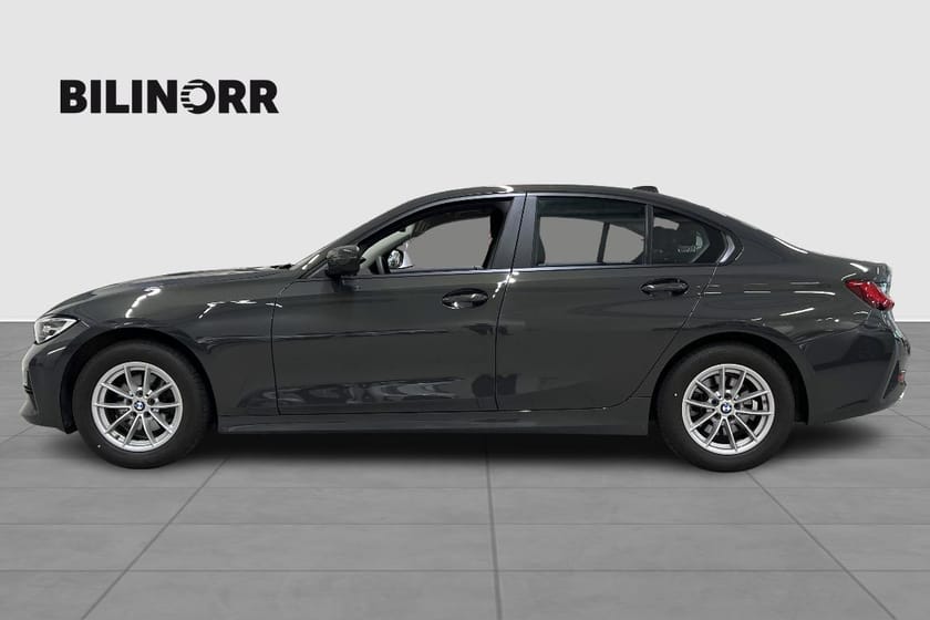Bild 5 av BMW 318d Sedan Vhjul