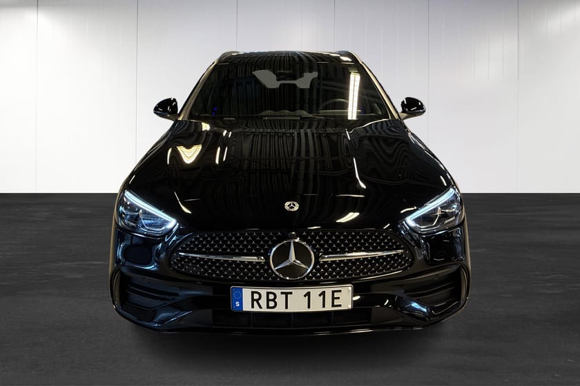 Bild 5 av Mercedes-Benz C 300 T de 4MATIC 4M | AMG | Nightpaket | Drag | Smartphone | Backkamera