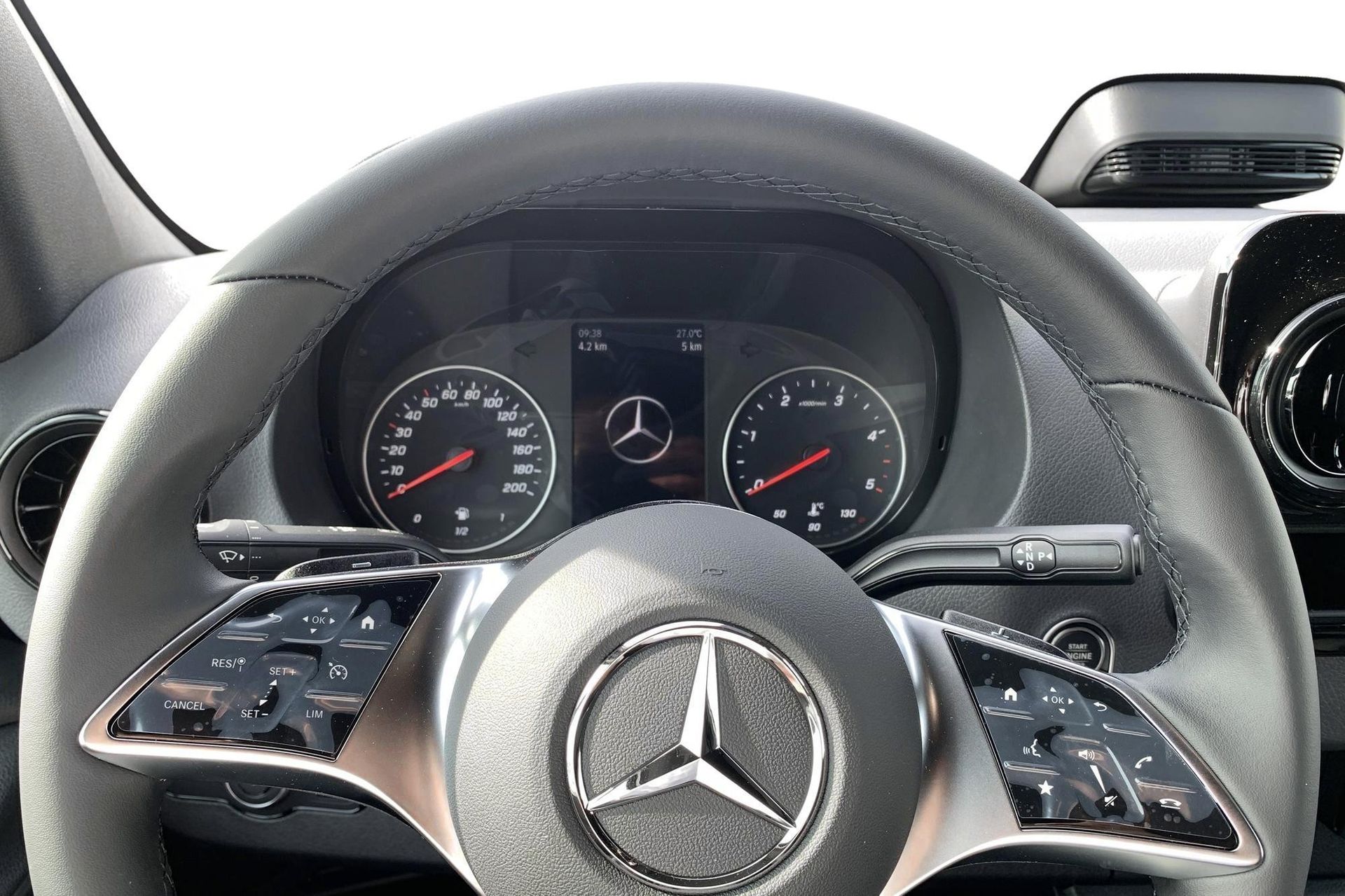 Mercedes-Benz Sprinter 2027, bild 6/12