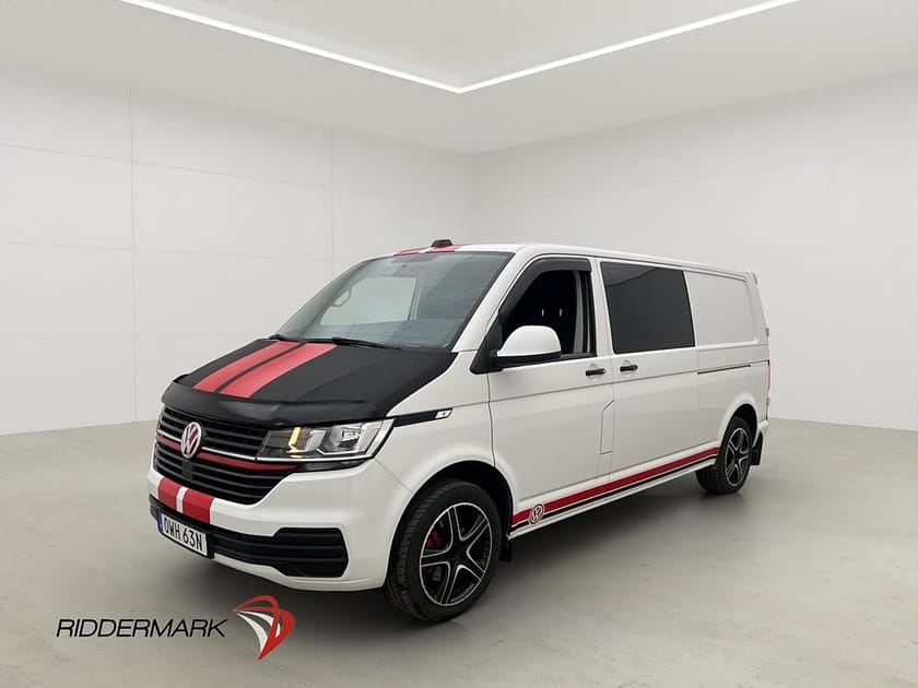 Bild 1 av Volkswagen Transporter Kombi L2 4M Värmare Drag CARPLAY Moms