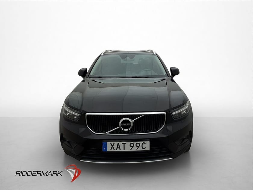 Bild 2 av Volvo XC40 T2 129hk Momentum BLIS Navi Kamera Adp-fart