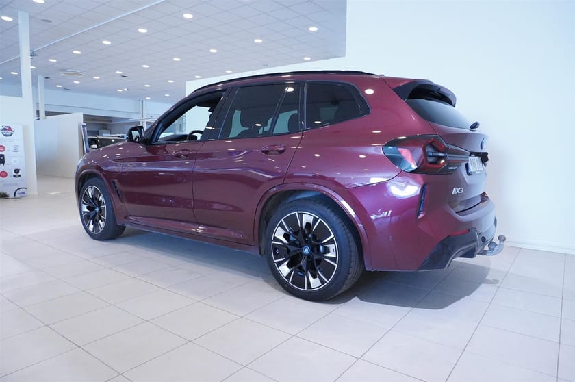Bild 5 av BMW iX3 M-Sport, Dragkrok, Navi, Pano, Head UP