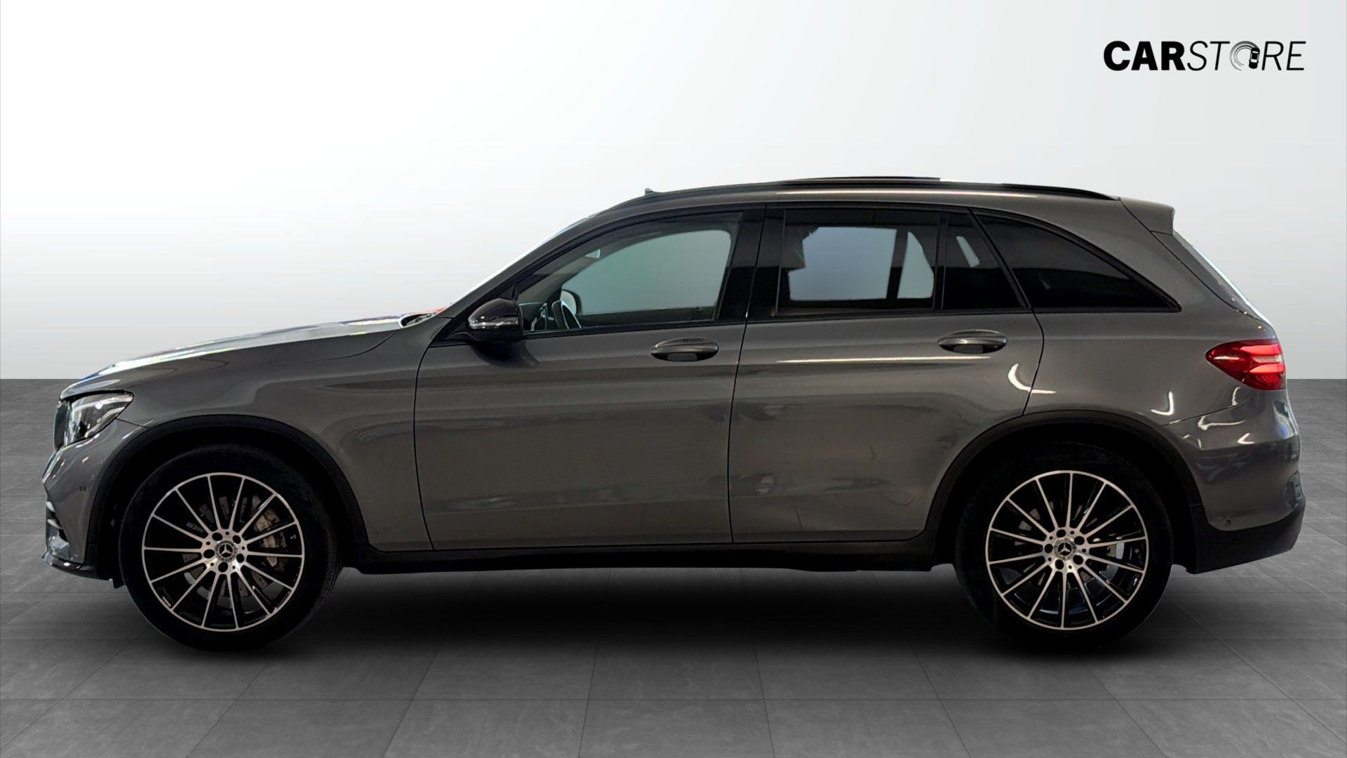 Mercedes-Benz GLC 250 D 4MATIC AMG-Line 2018, bild 6/24