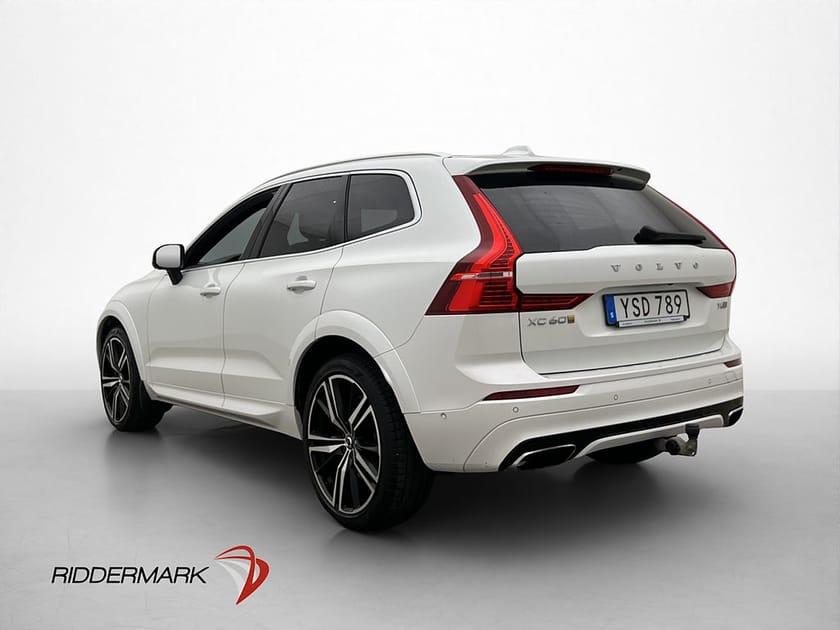 Bild 5 av Volvo XC60 T6 AWD R-Design VOC Värmare B&W Pano 360° HUD