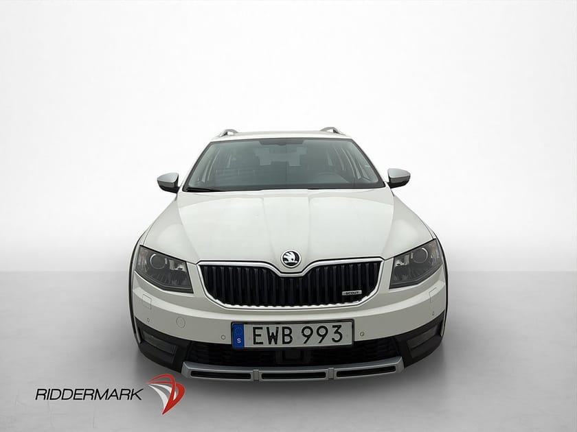 Bild 2 av Škoda Octavia Scout Skoda 4x4 Premium Canton Kamera Drag Värmare