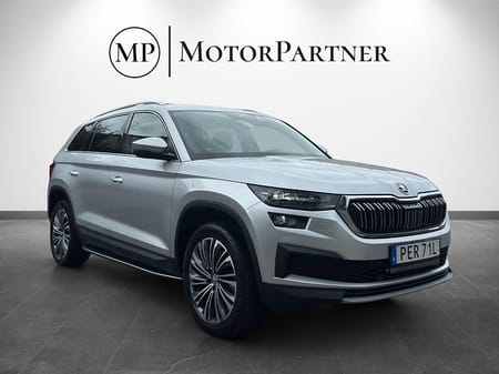Škoda Kodiaq Skoda 2.0 TDI 4x4 Style Cockpit Skinn Pano Värmare Drag MOMS