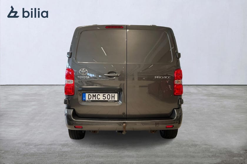 Bild 4 av Toyota Proace Medium 2,0D 145Hk AUT Professional Drag