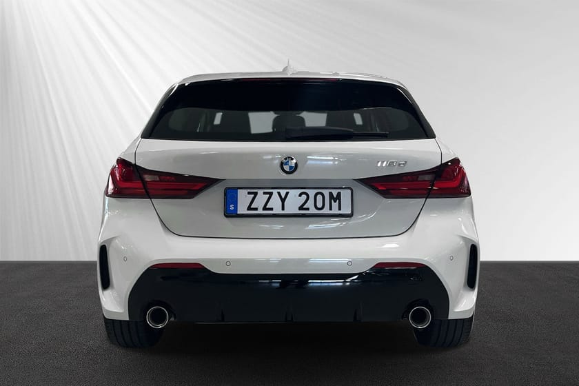 Bild 2 av BMW 118d M SPORT