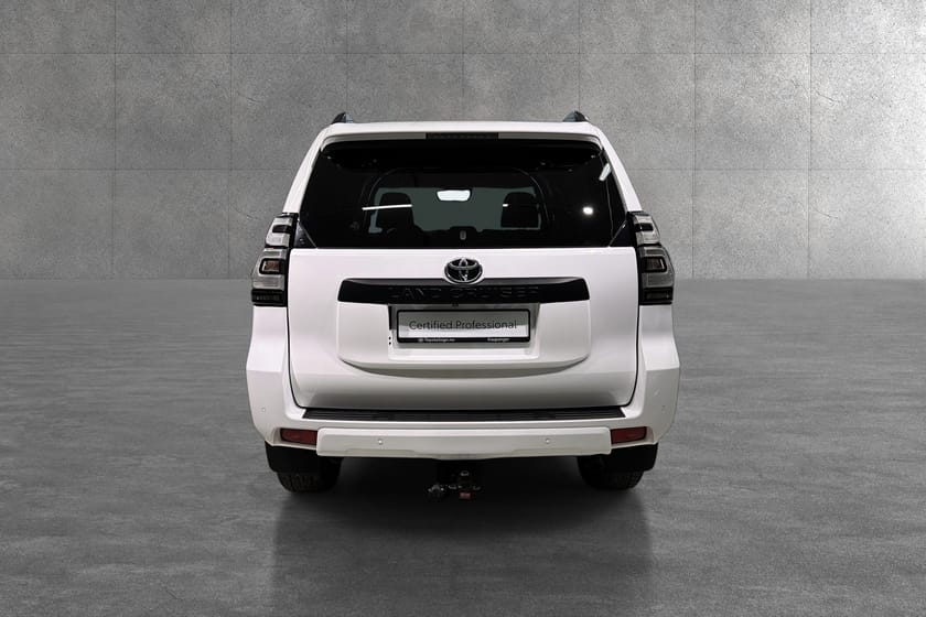 Bilde 4 av Toyota Land Cruiser 5-dørs 2.8 D-4D 4WD VX Black Pack, ledbar,hengerfeste