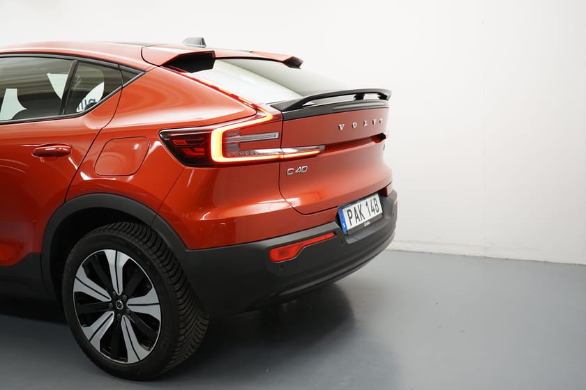 Bild 3 av Volvo C40 Recharge Core Edition, Ränta 2,95%, Parkeringskamera bak, Panoramaglastak ej öppnb