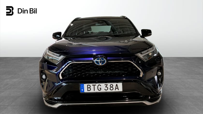 Bild 4 av Toyota RAV4 Plug-in Hybrid AWDi 306hk Style PlugInHybrid Drag/Kamera/Panor/El