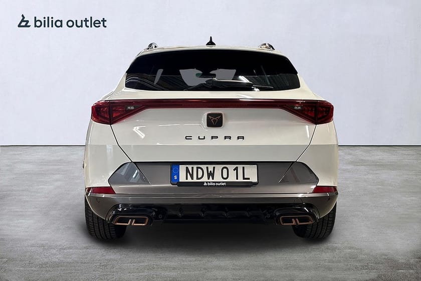 Bild 5 av CUPRA Formentor VZ e-Hybrid /Drag / Adaptiv farthållare / 360 Kamera