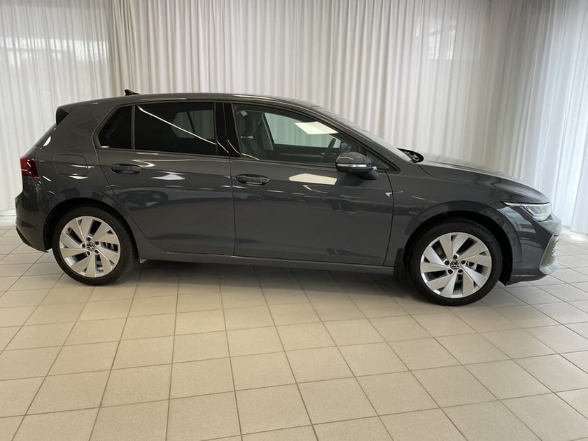 Bild 2 av Volkswagen Golf LIFE 1.5 ETSI 150 HK DSG