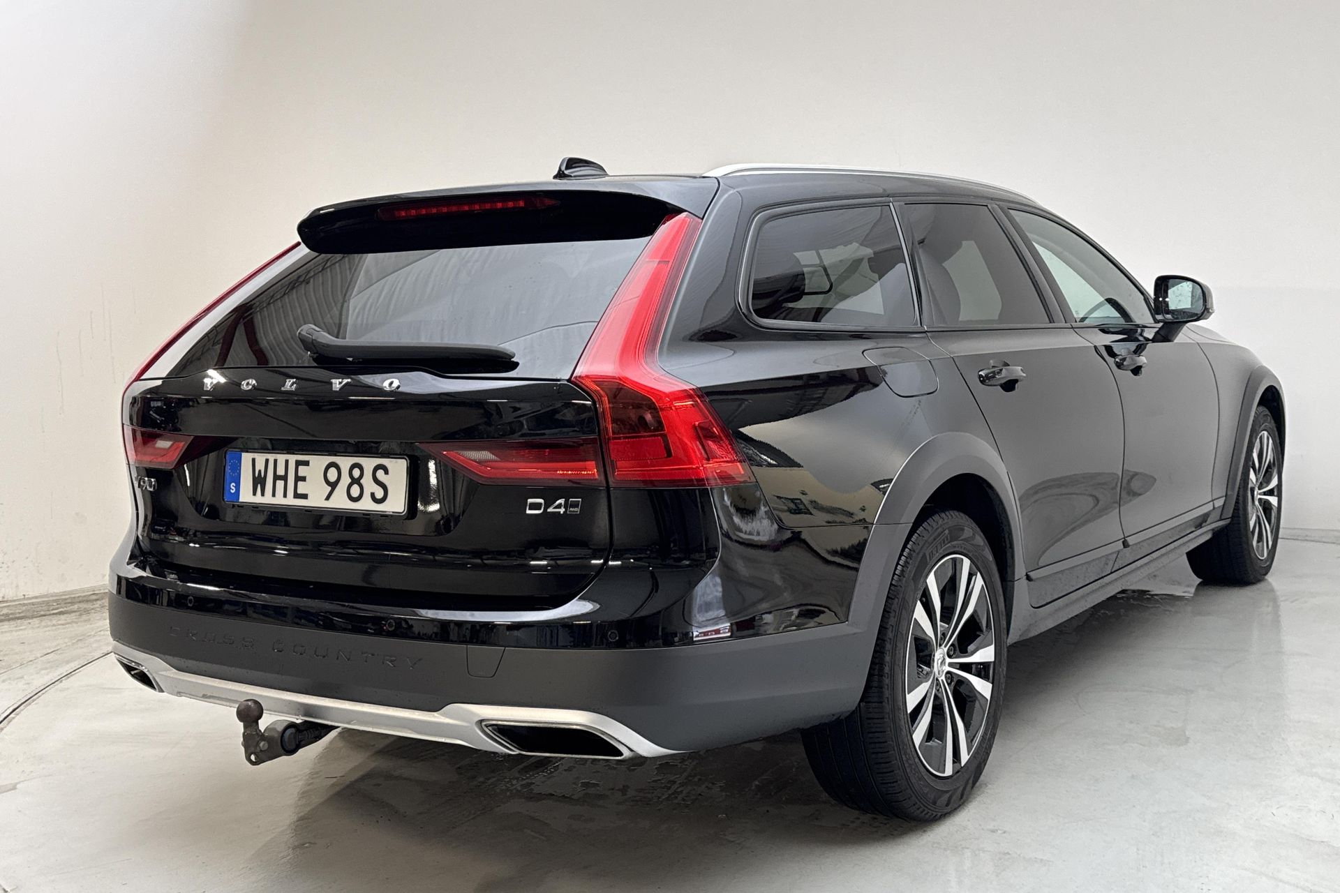 Volvo V90 D4 2020, bild 3/10