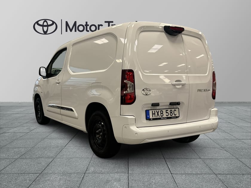 Bild 3 av Toyota ProAce City 1,5D PROFESSIONAL | P-SENSORER | BACKKAMERA | APPLE CARPLAY |