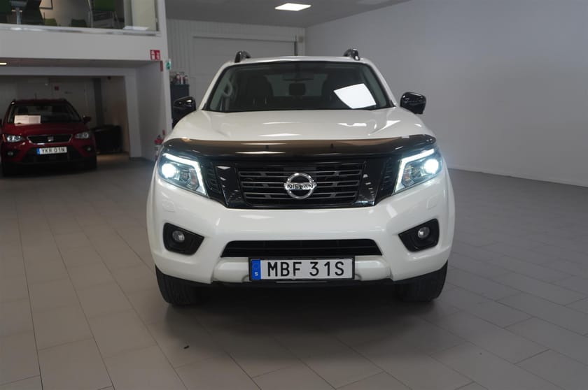 Bild 2 av Nissan Navara Dubbelhytt 2.3 dCi 4WD Aut Tekna Rolltopp Moms
