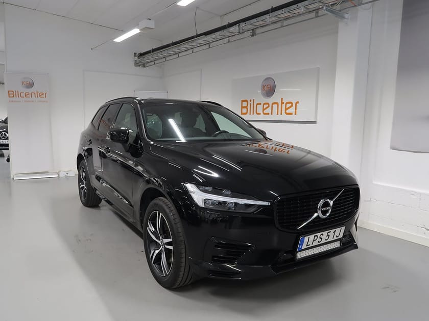 Bild 3 av Volvo XC60 Recharge T6 AWD R-Design V-Däck ingår H/K-Drag-Kamera-P