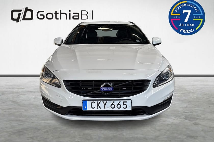 Bild 2 av Volvo V60 T3 Classic Edition, 2.0 (152 hk) VOC GPS PDC Värmare