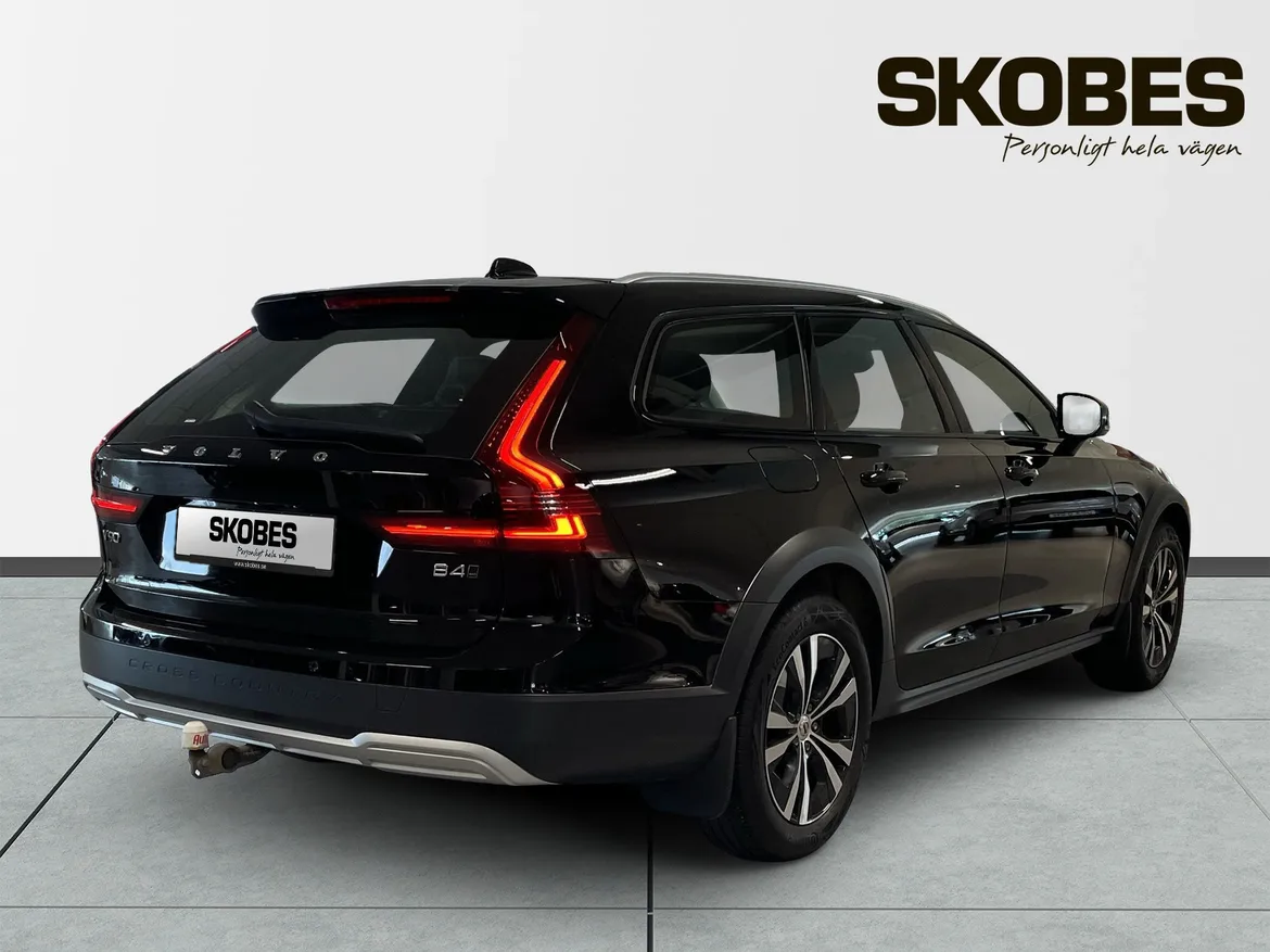 Volvo V90 Cross Country
