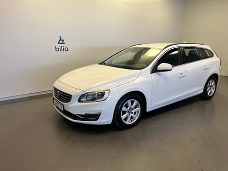 Volvo V60 D4 Momentum Business Edition/ Dragkrok/ Parkering sensorer bak/