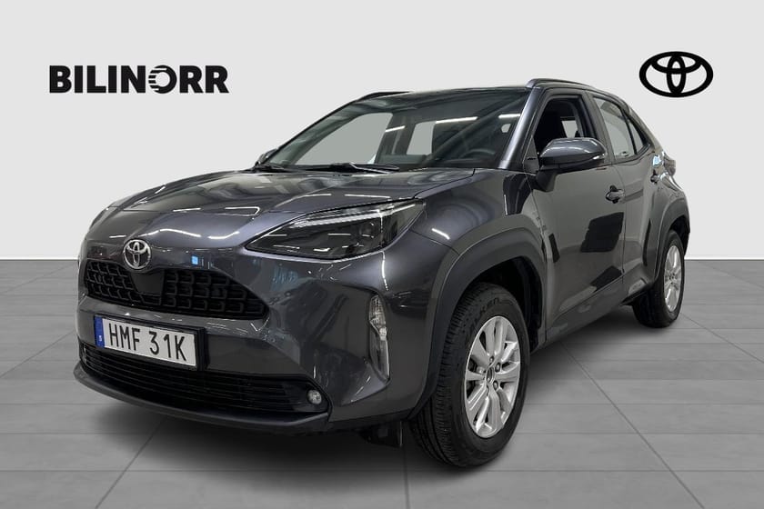 Bild 1 av Toyota Yaris Cross Hybrid 115 1,5 ACTIVE SÄKERHETSPAKET, Vhjul, Mvärm