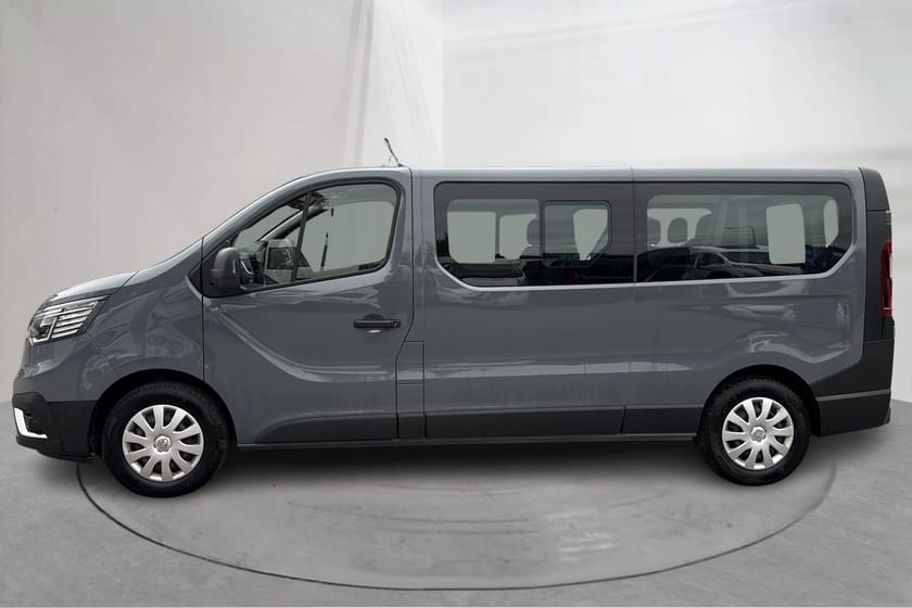 Bild 2 av Renault Trafic Passenger L2