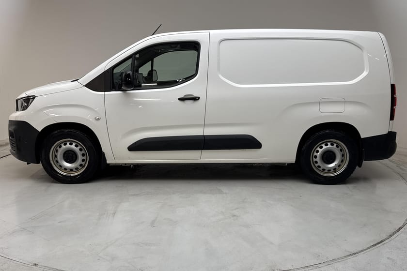 Bild 2 av Peugeot e-Partner L2