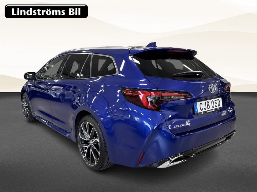 Bild 4 av Toyota Corolla Touring Sports Hybrid Executive 1.8 140hk S&V-Hjul JBL Moms