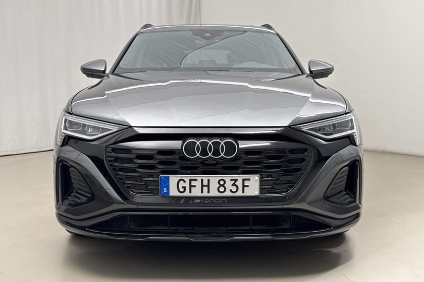 Bild 5 av Audi Q8 55 e-tron quattro (408hk) S-Line Läder Pano