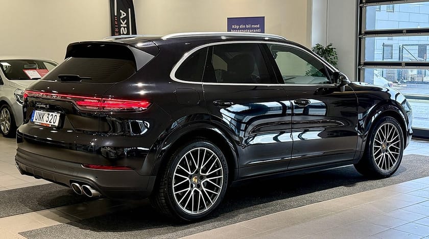 Bild 4 av Porsche Cayenne S 441 hk/PDCC/Pano/Sport chrono/Bose®/Bakaxelstyrning